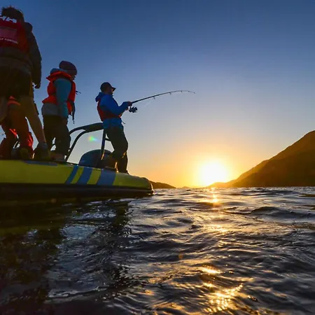 Otter Connemara * Leenaun