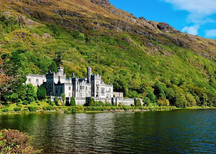 Otter Connemara Hostel *