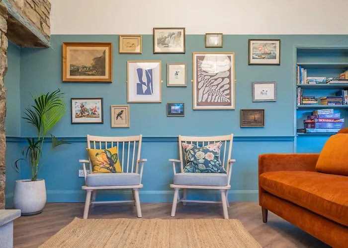 Otter Connemara Hostel *