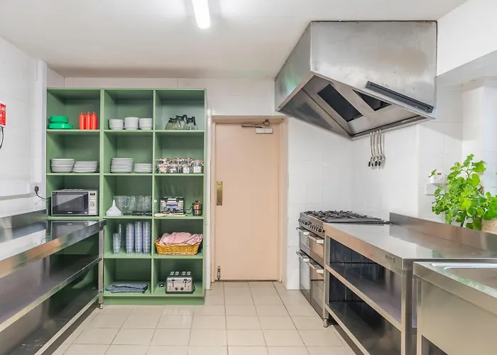 Otter Connemara Leenaun