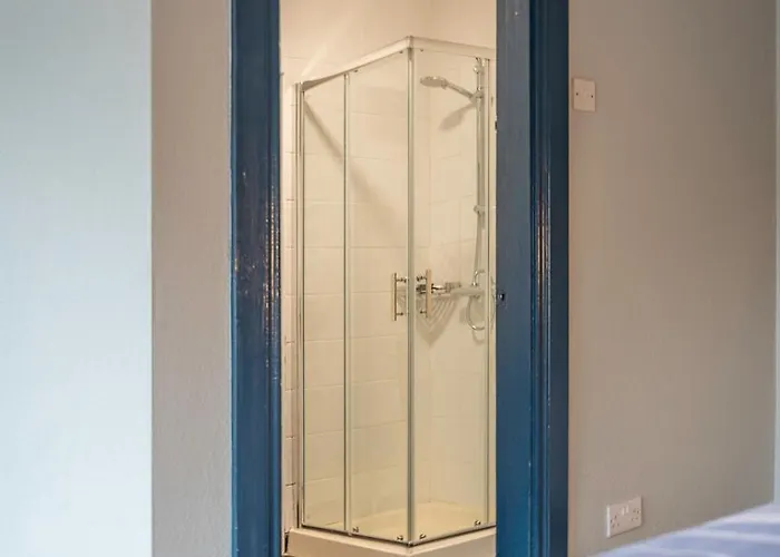 Otter Connemara * Leenaun