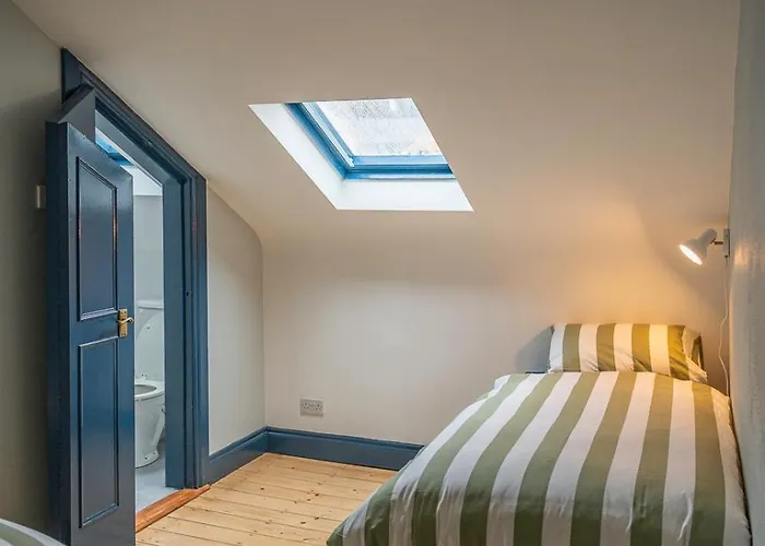 Otter Connemara Hostel